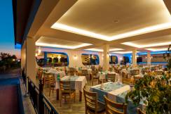 CLUB HOTEL TURAN PRINCE WORLD Restaurants